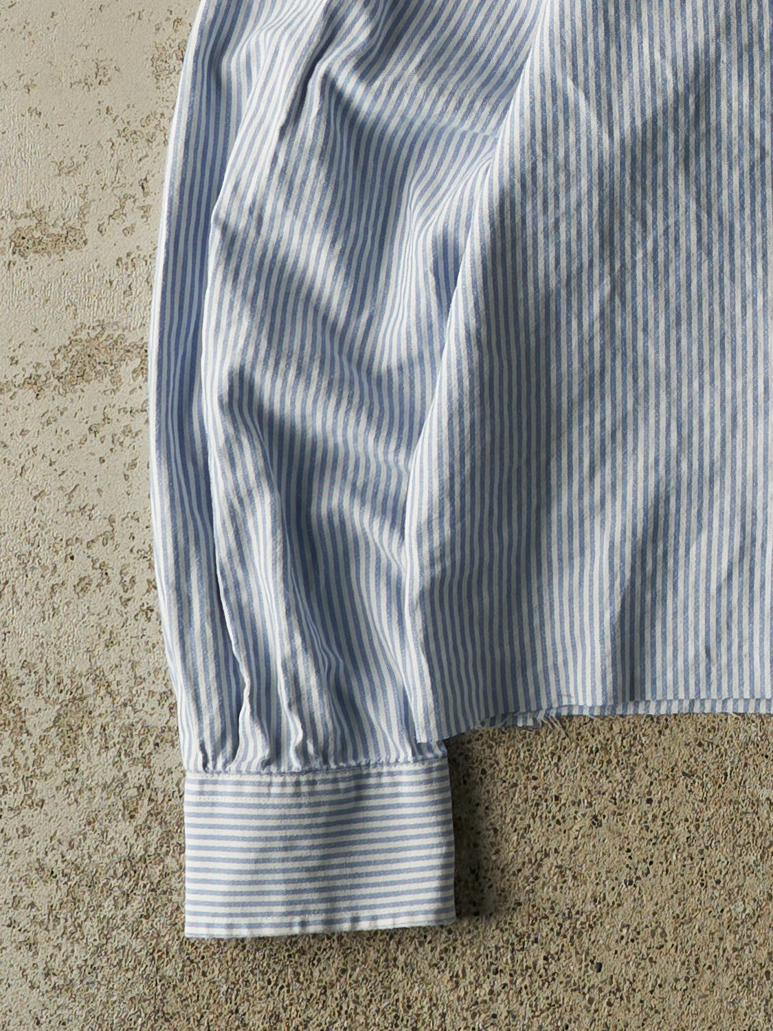 Vintage Y2K Blue Tommy Hilfiger Cropped Button Up Long Sleeve (S/M)