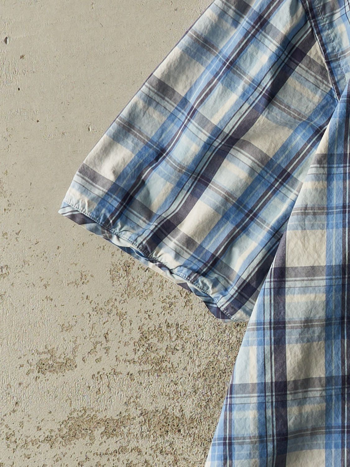 Vintage Y2K Blue Tommy Hilfiger Cropped Button Up Tee (L/XL)