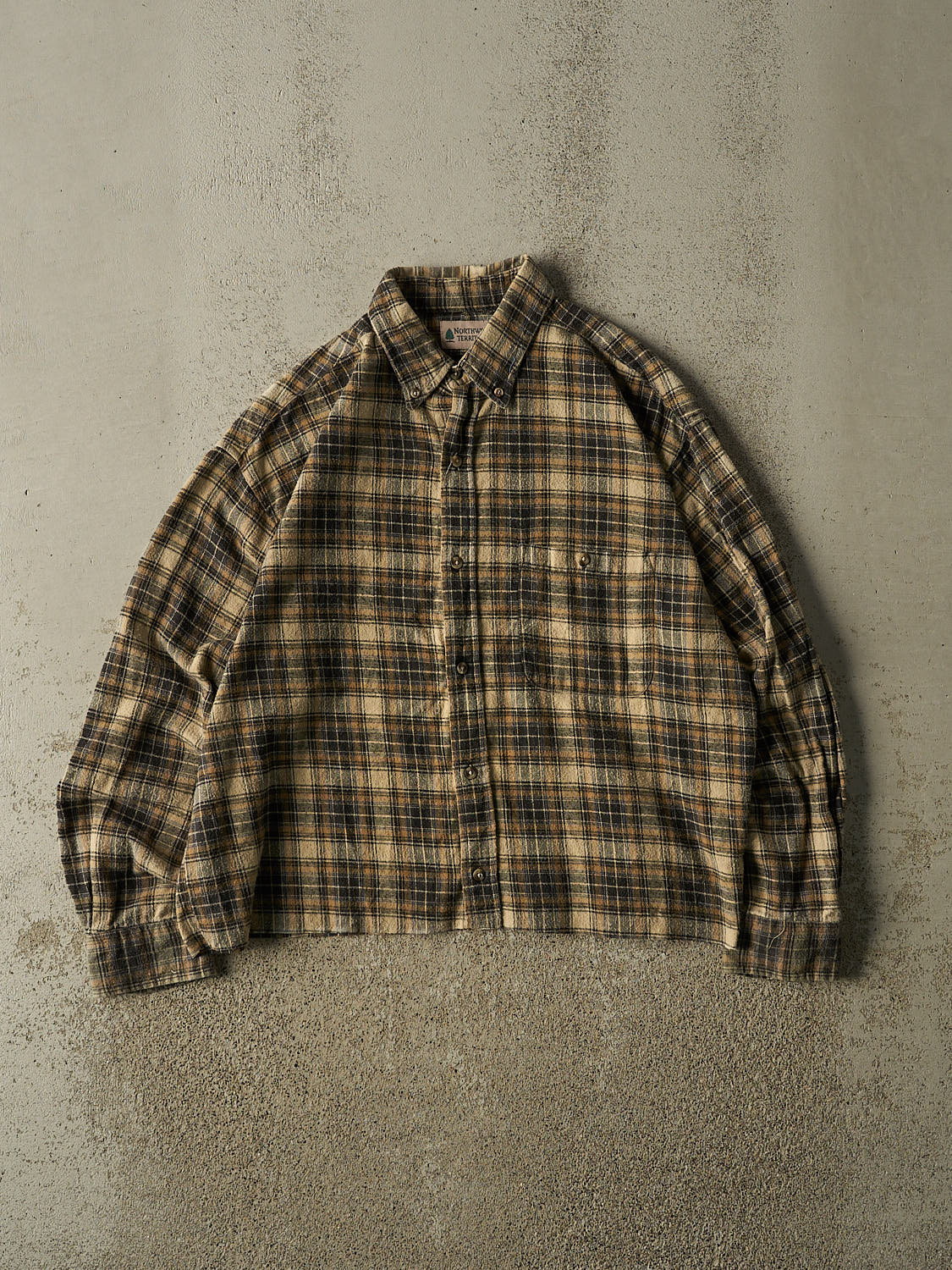 Vintage 90s Beige Northwest Territory Cropped Button Up Long Sleeve (M)