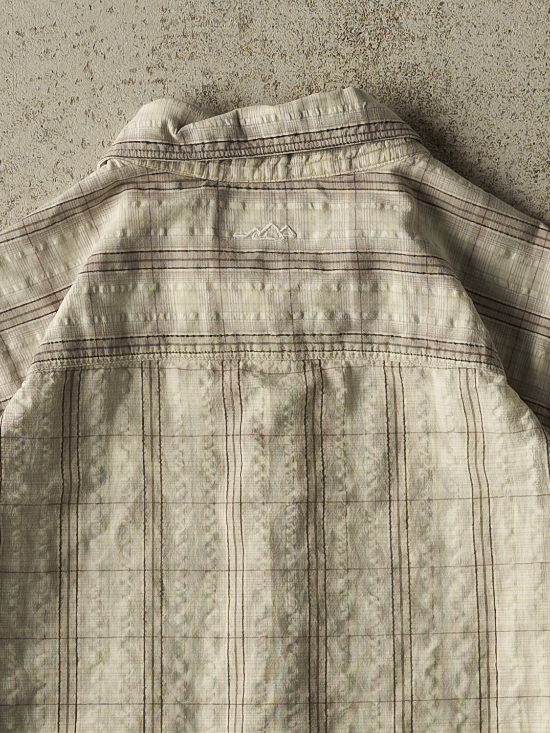 Vintage Y2K Beige Columbia Striped Cropped Button Up Tee (S/M)