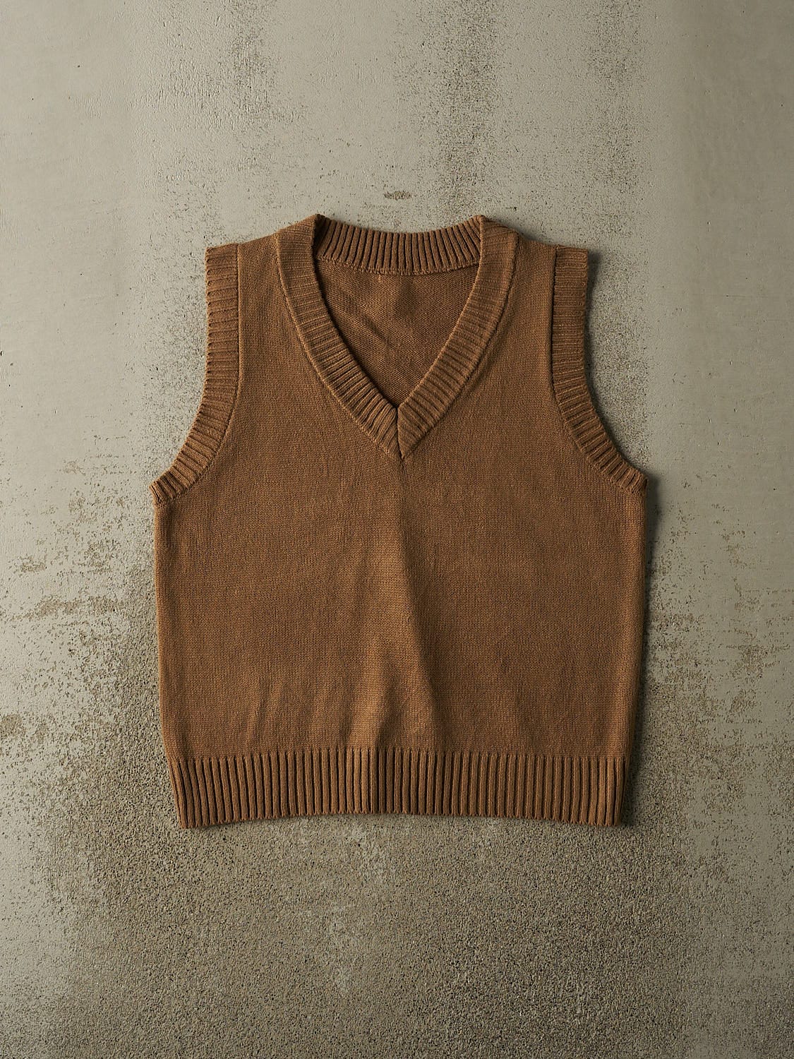 Vintage 80s Camel Sweater Vest Knit (M)