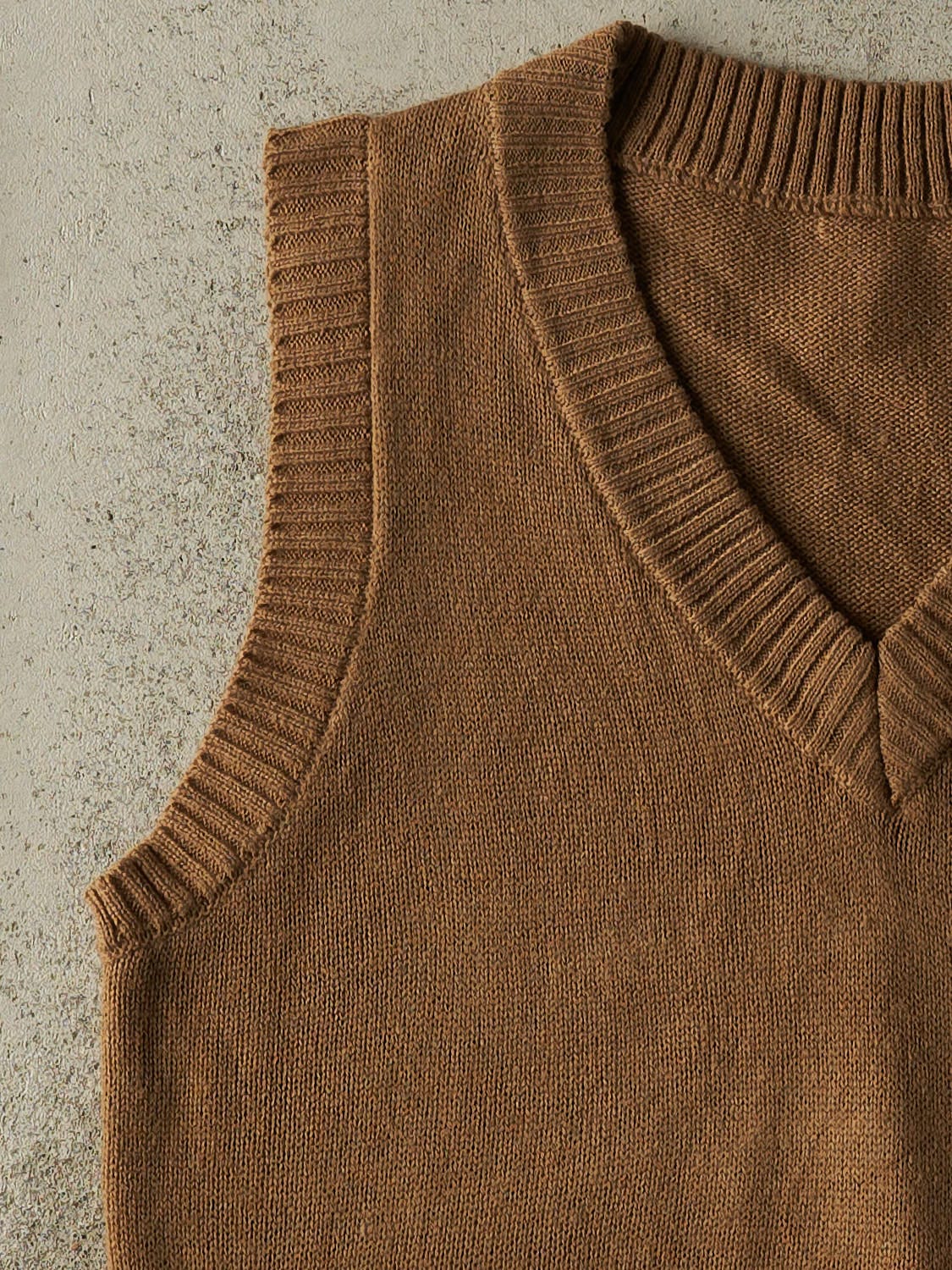 Vintage 80s Camel Sweater Vest Knit (M)