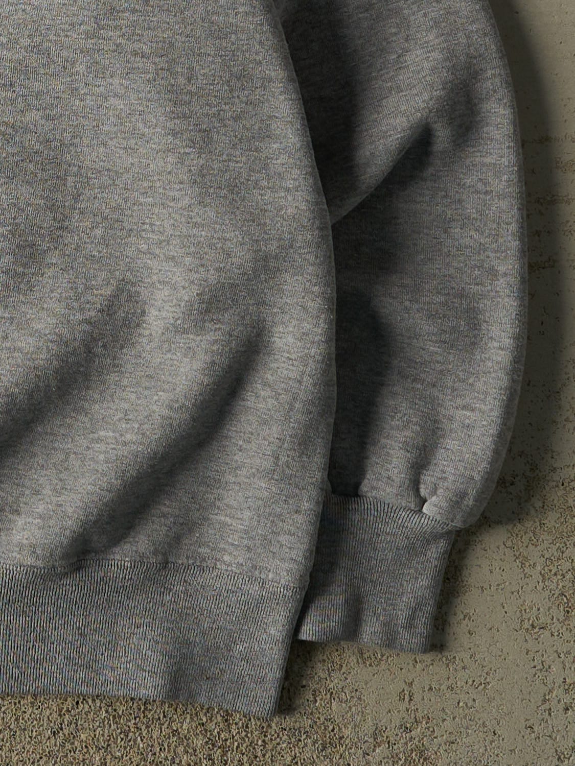 Vintage 90s Grey CCNY Embroidered Crewneck (L/XL)
