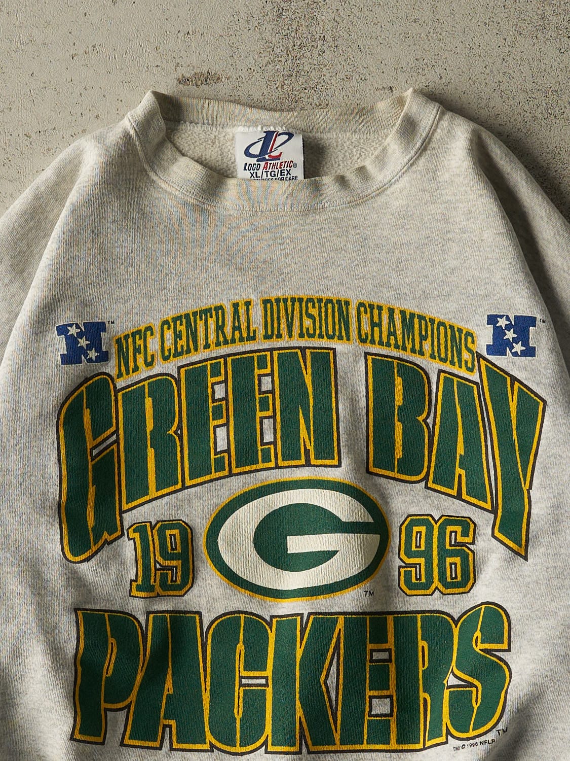 Vintage 96' Heather Grey Green Bay Packers NFC Champions Crewneck (M)