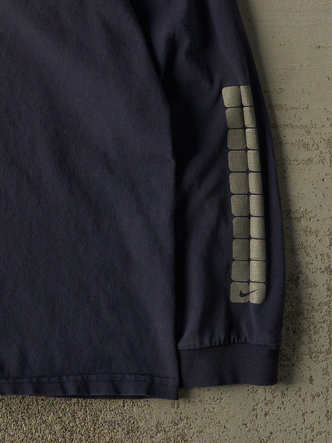 Vintage Y2K Navy Blue Nike Long Sleeve (L/XL)