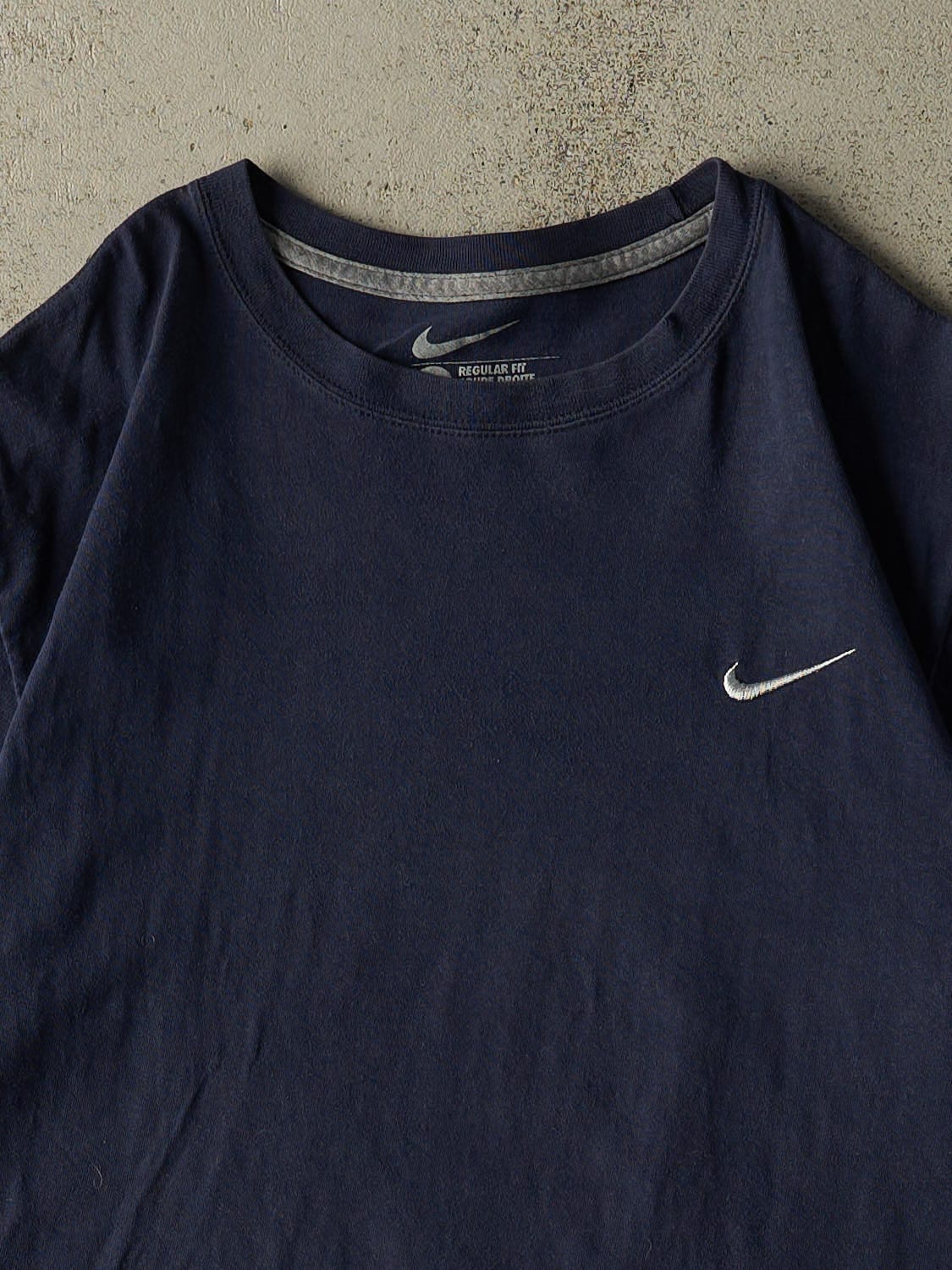 Vintage Y2K Navy Blue Nike Embroidered Swoosh Tee (M/L)