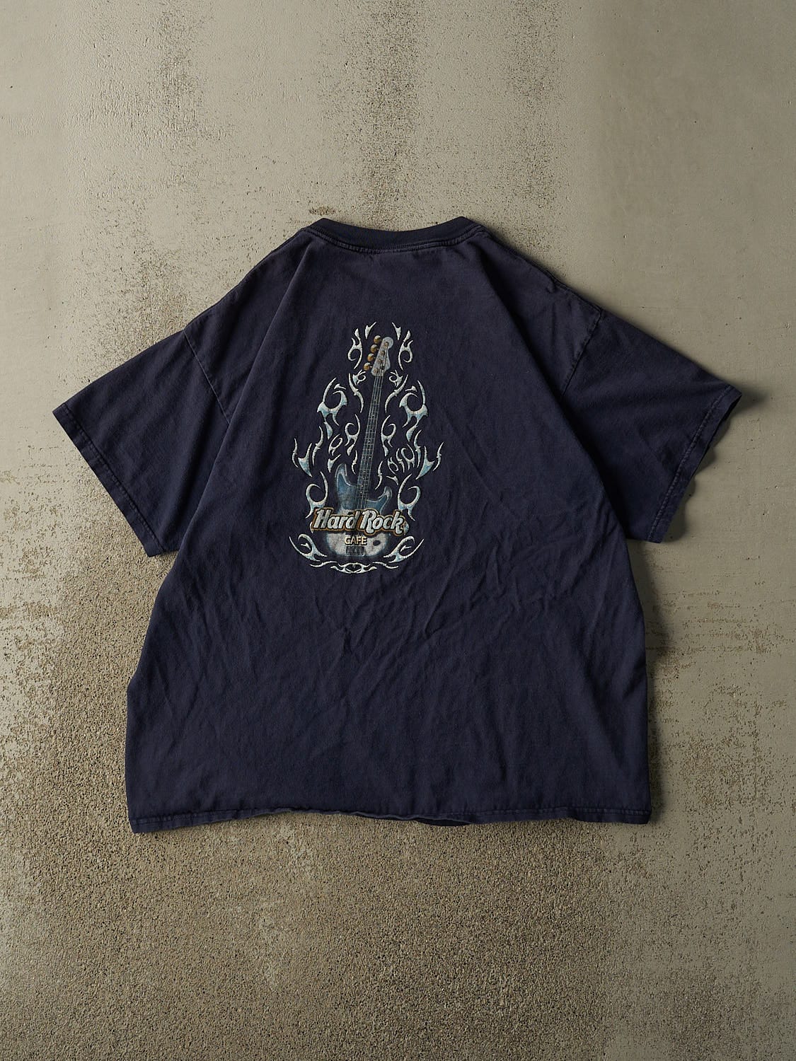 Vintage Y2K Navy Blue Hard Rock Cafe Cleveland Tee (L/XL)