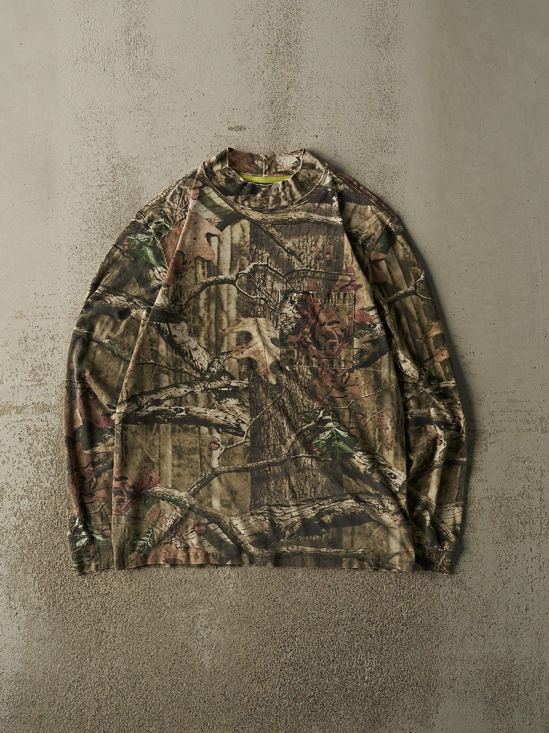 Vintage Y2K Camo Break Up Infinity Pocket Long Sleeve (M/L)