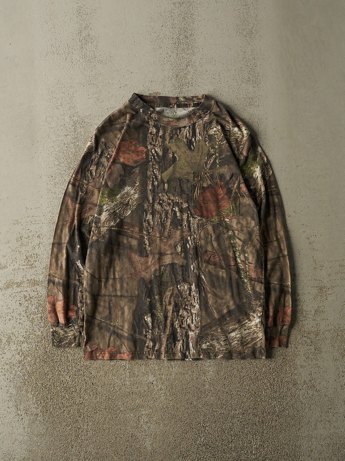 Vintage Y2K Camo Mossy Oak Pocket Long Sleeve (S/M)