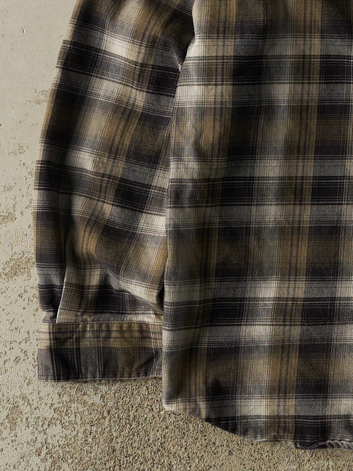 Vintage Y2K Green Carhartt Plaid Button Up Long Sleeve (XXL/XXXL)