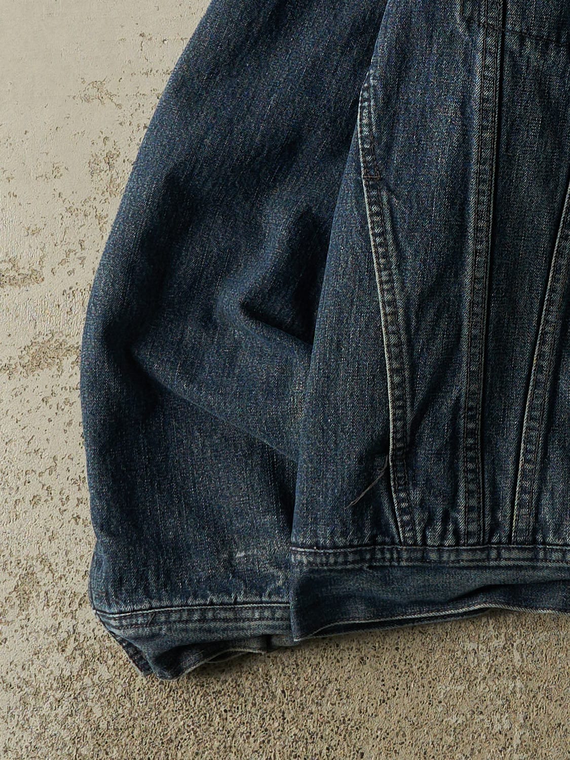 Vintage 90s Dark Wash Sherpa Lined Denim Jacket (M/L)