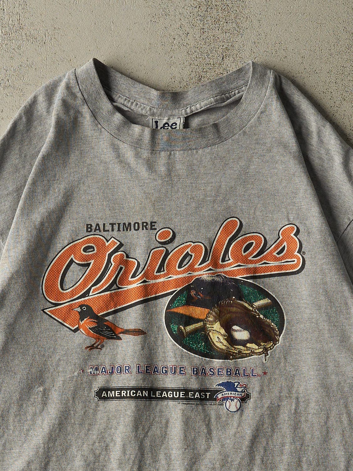 Vintage 02' Grey Baltimore Orioles Tee (XL)