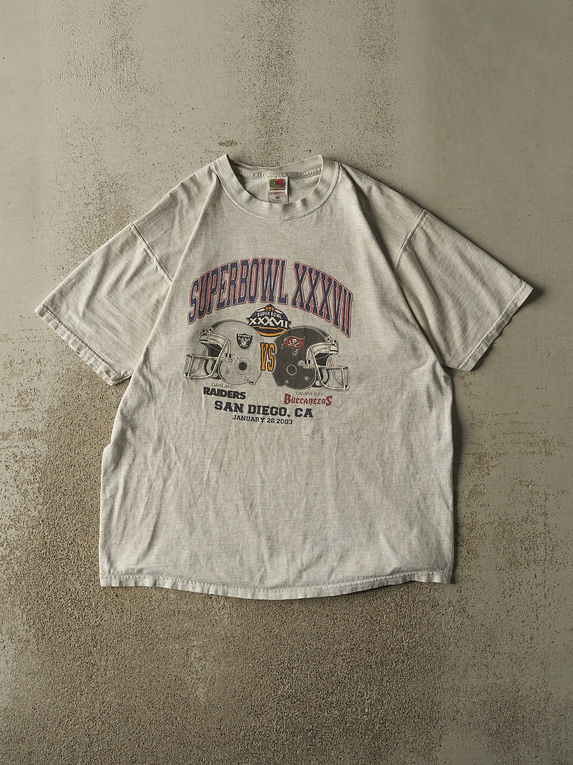 Vintage 03' Heather Grey Super Bowl XXXVII Tee (XL)