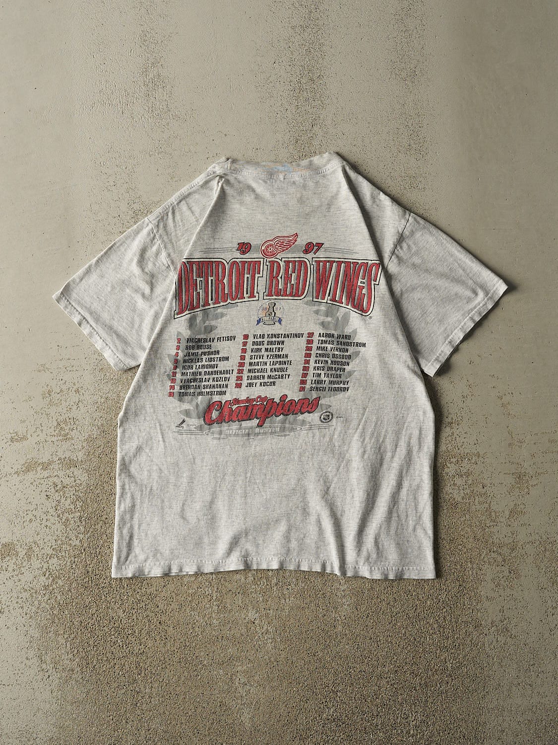 Vintage 97' Heather Grey Detroit Red Wings Stanley Cup Champions Tee (M/L)