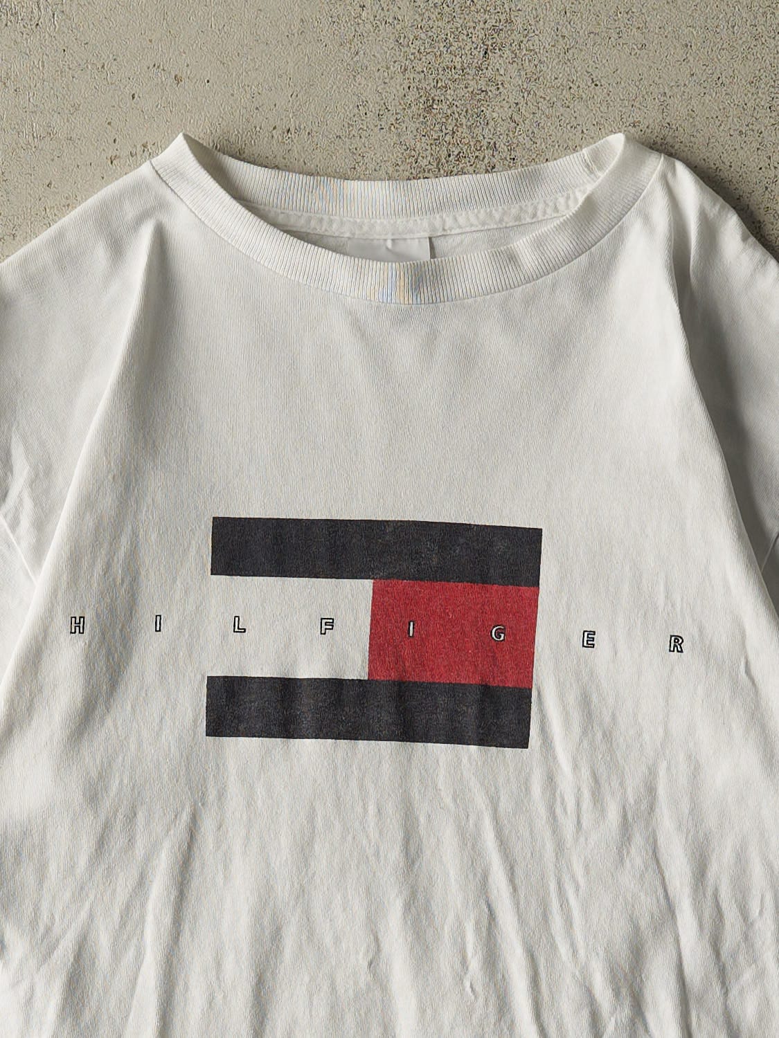 Vintage 90s White Tommy Hilfiger Tee (S/M)