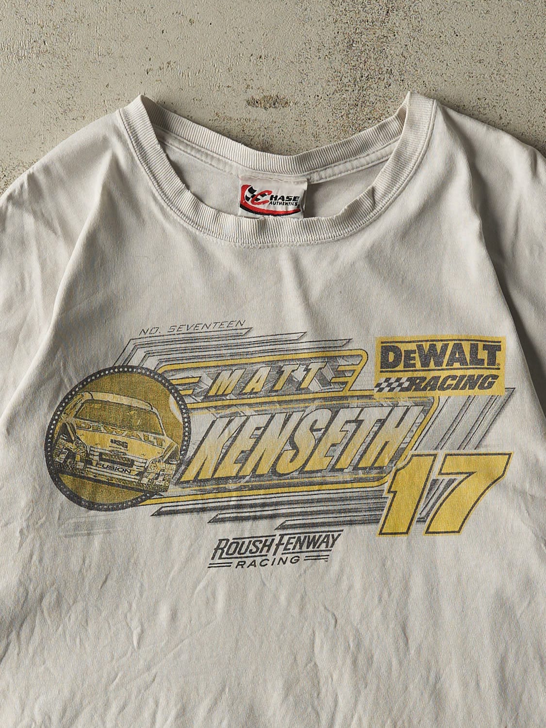 Vintage Y2K White Matt Kennseth Nascar Tee (L/XL)