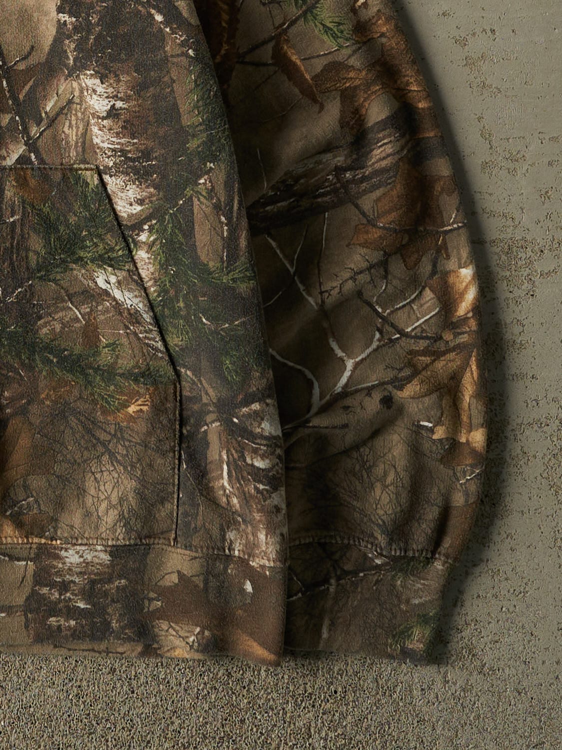Vintage Y2K Camo Realtree Hoodie (M/L)