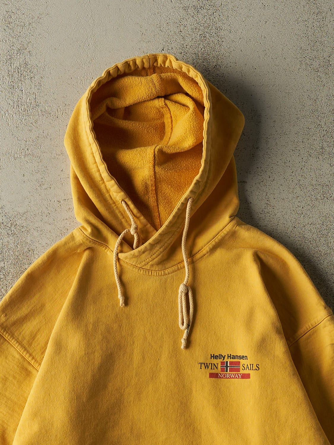 Vintage 90s Yellow Helly Hansen Hoodie (L/XL)