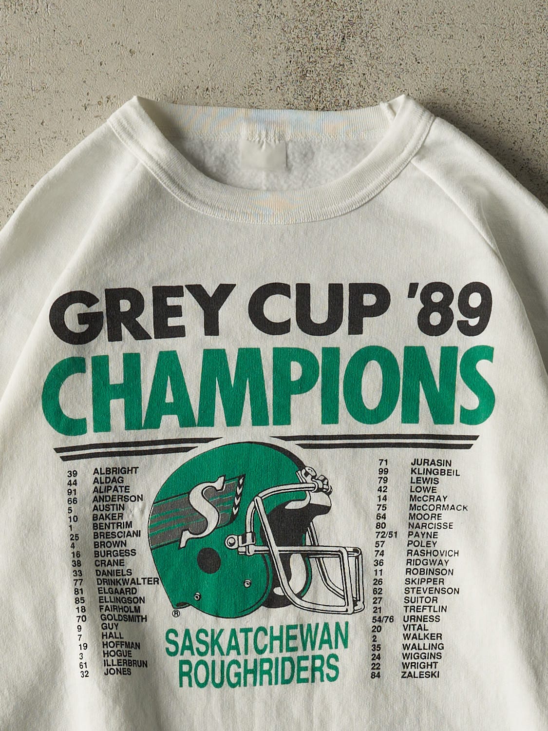Vintage 89' White Saskatchewan Roughriders Grey Cup Champions Crewneck (M/L)