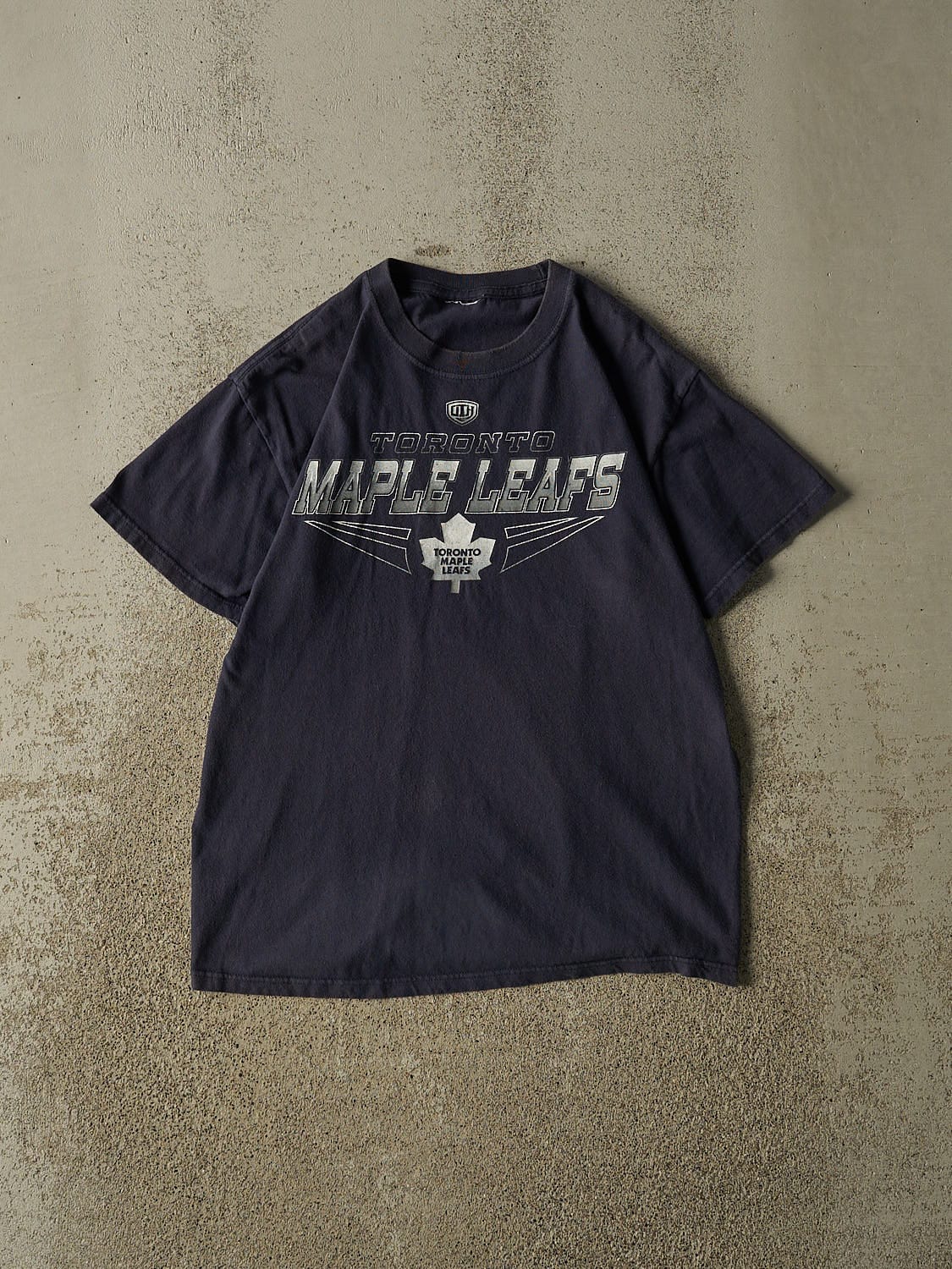 Vintage Y2K Navy Blue Toronto Maple Leafs Tee (M)