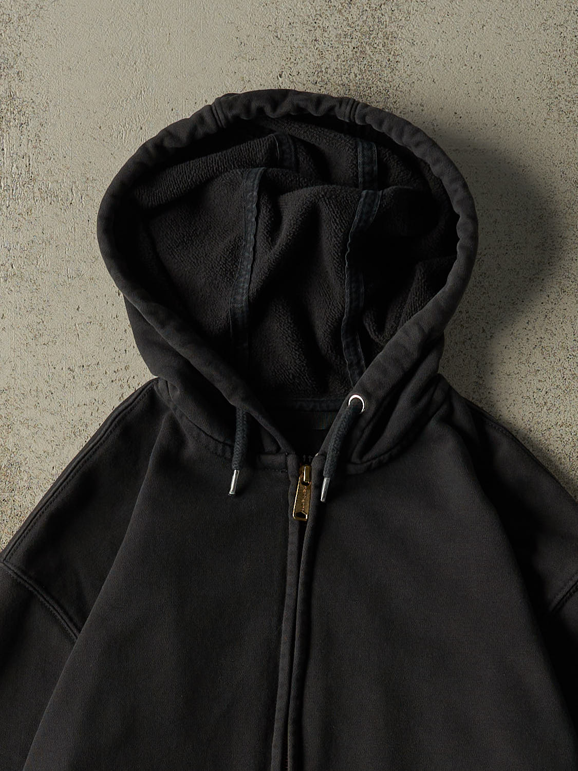 Vintage Y2K Faded Black Carhartt Zip Up Hoodie (M/L)