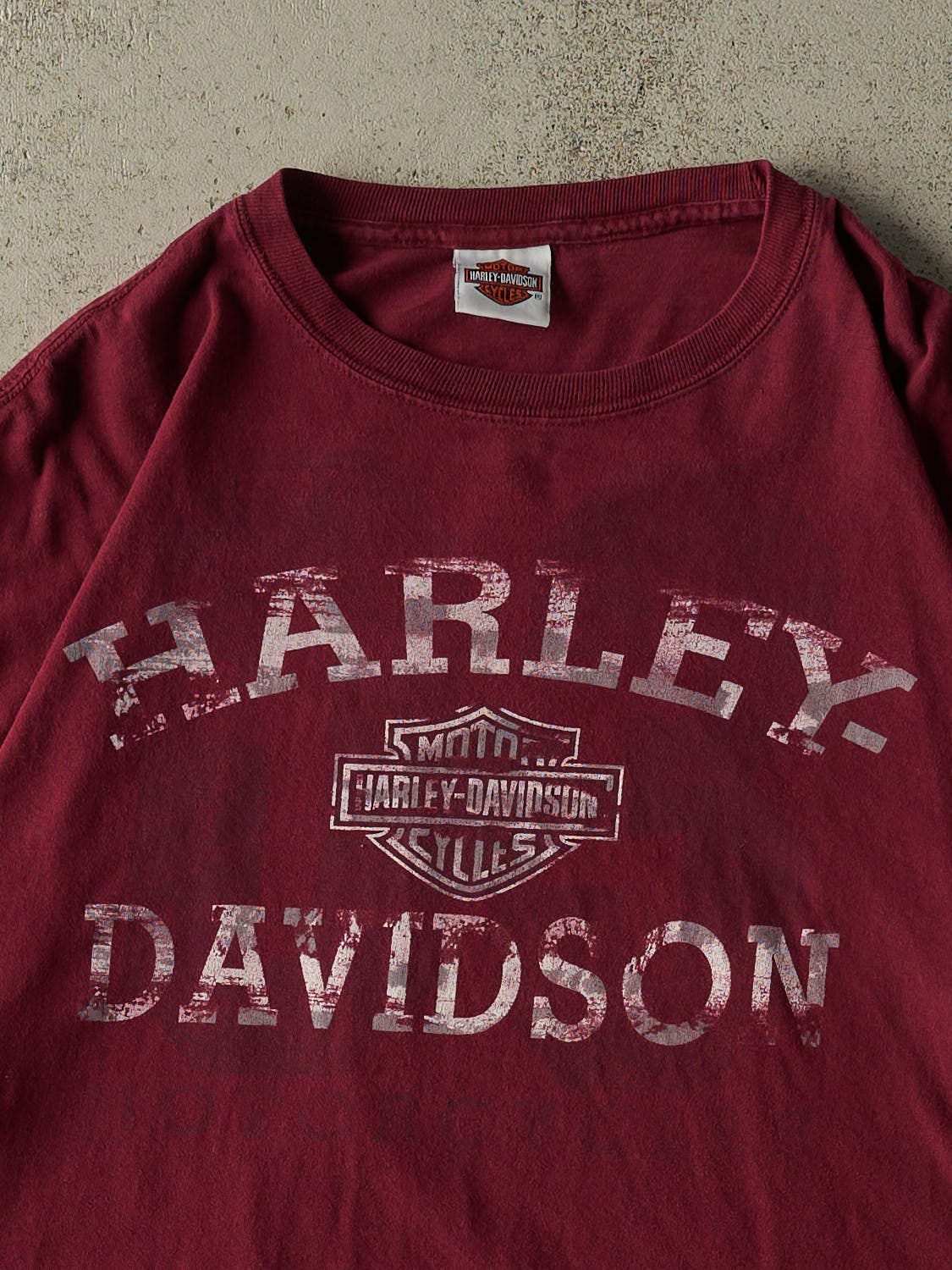 Vintage Y2K Red Harley Davidson Red Deer Alberta Tee (XL/XXL)
