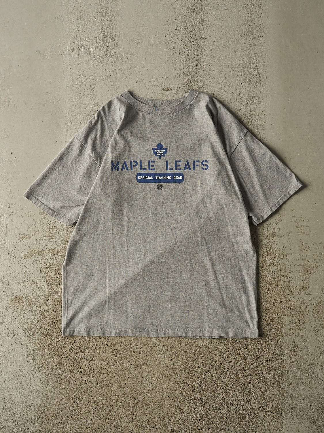 Vintage Y2K Grey Toronto Maple Leafs Tee (L/XL)