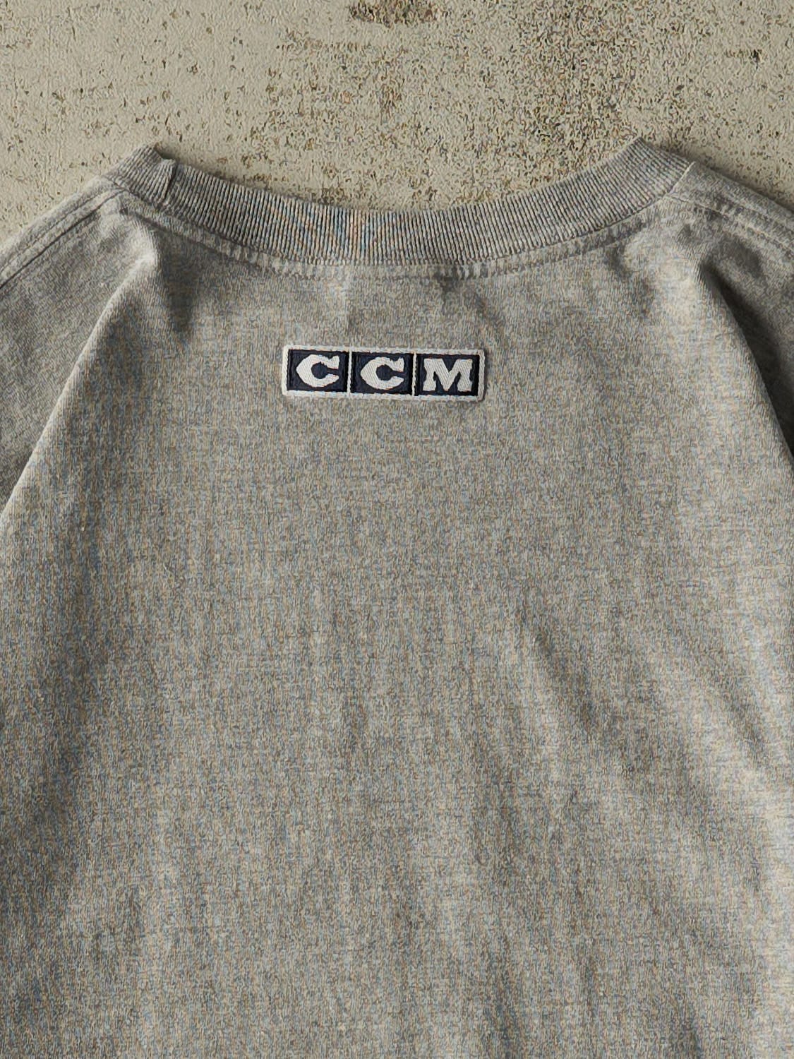 Vintage Y2K Grey Toronto Maple Leafs Tee (L/XL)