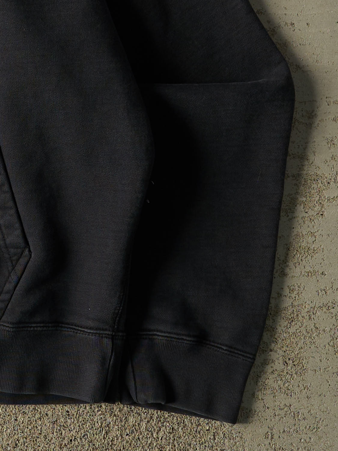 Vintage Y2K Black Nike Embroidered Hoodie (M/L)