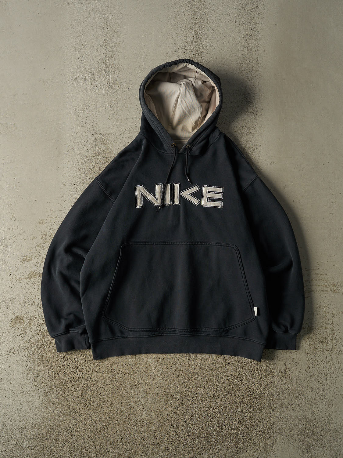 Vintage Y2K Faded Black Nike Embroidered Hoodie (L)