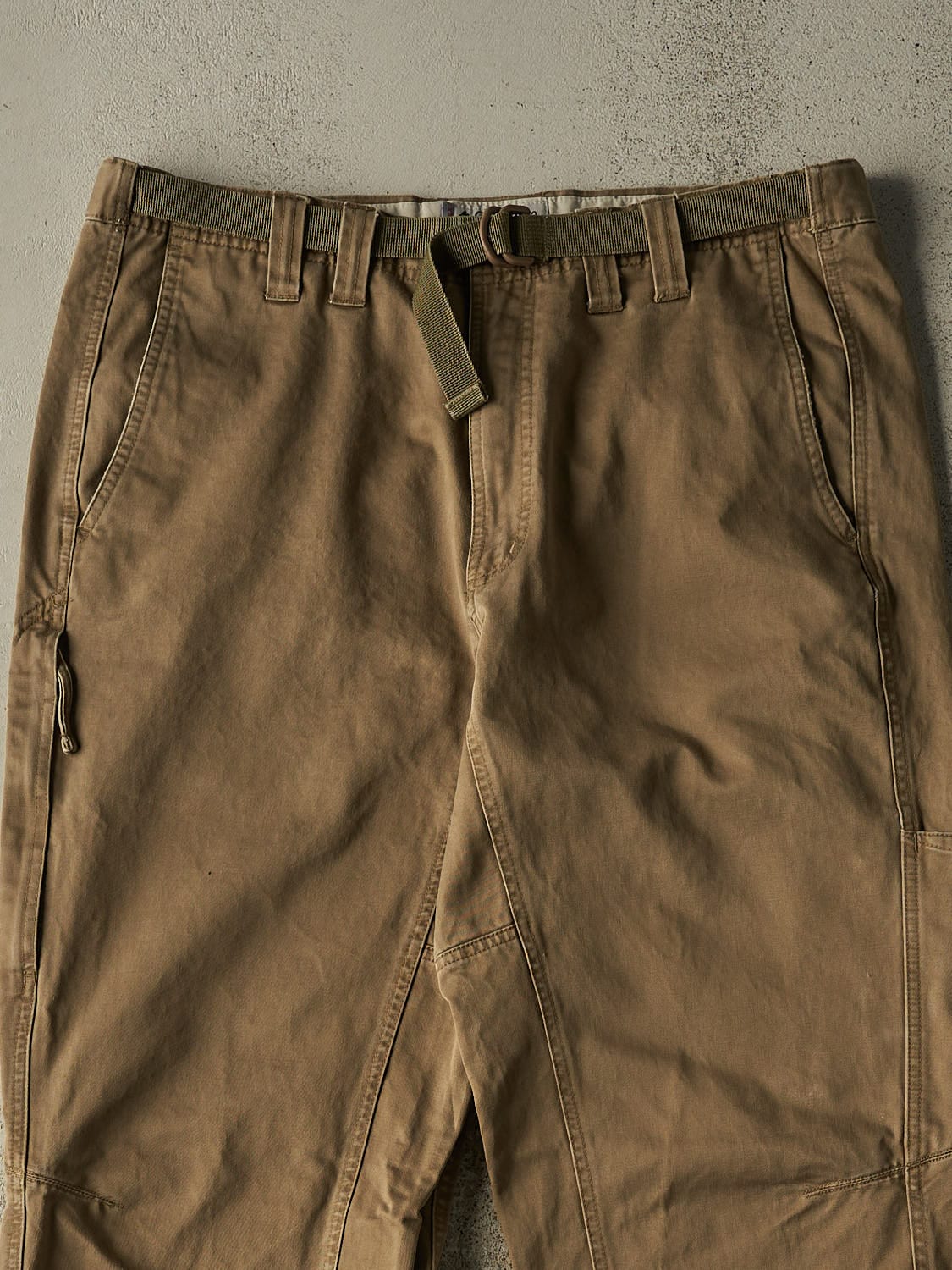 Vintage Y2K Green Columbia Cargo Pants (36x31)