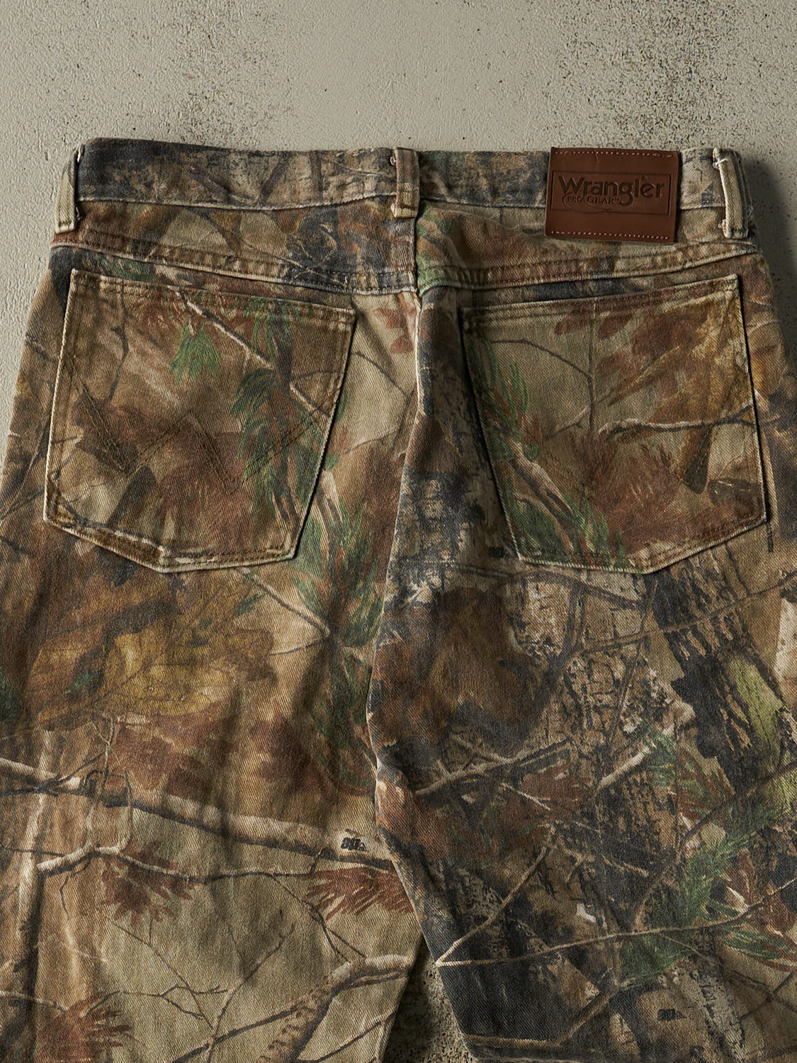 Vintage 90s Camo Realtree x Wrangler Pants (31x28.5)