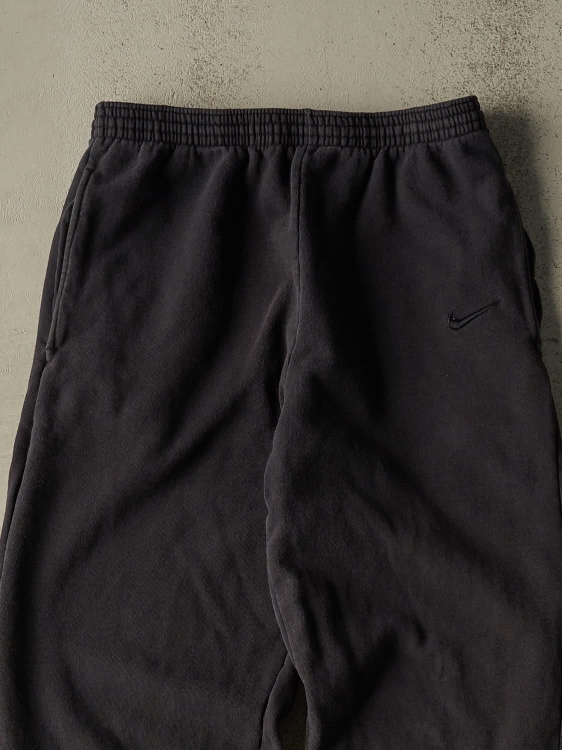 Vintage 90s Black Nike Sweat Pants (29x28.5)