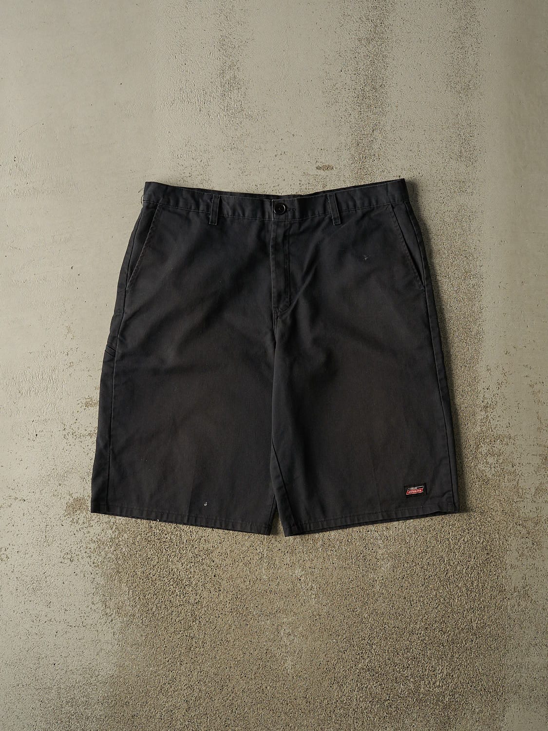 Vintage Y2K Black Dickies Work Shorts (38x12.5)