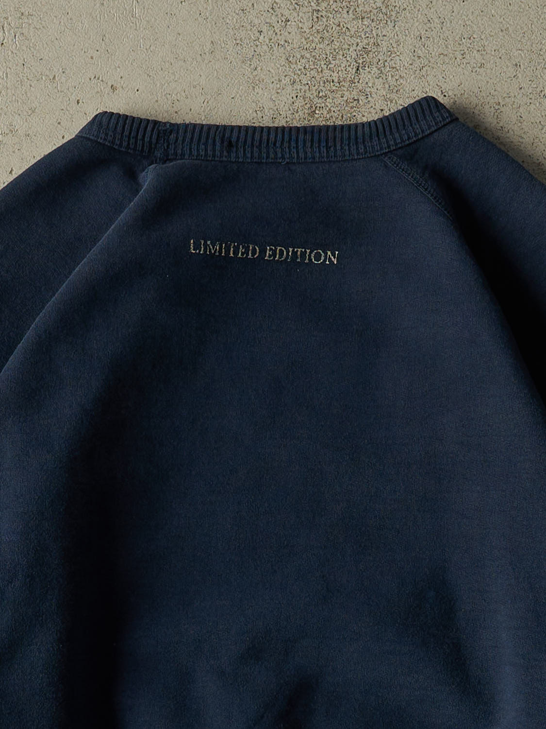 Vintage 90s Navy Blue Wind River Limited Edition Crewneck (XL)