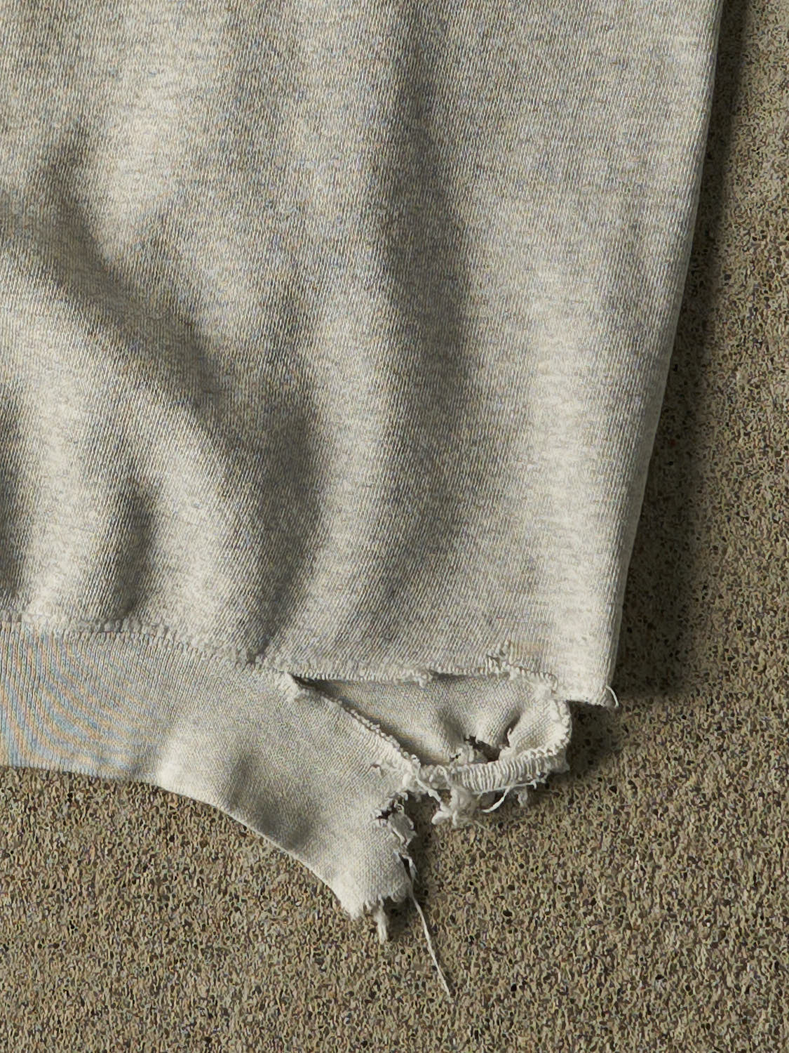 Vintage 90s Grey St. Francis Football Embroidered Crewneck (XL/XXL)