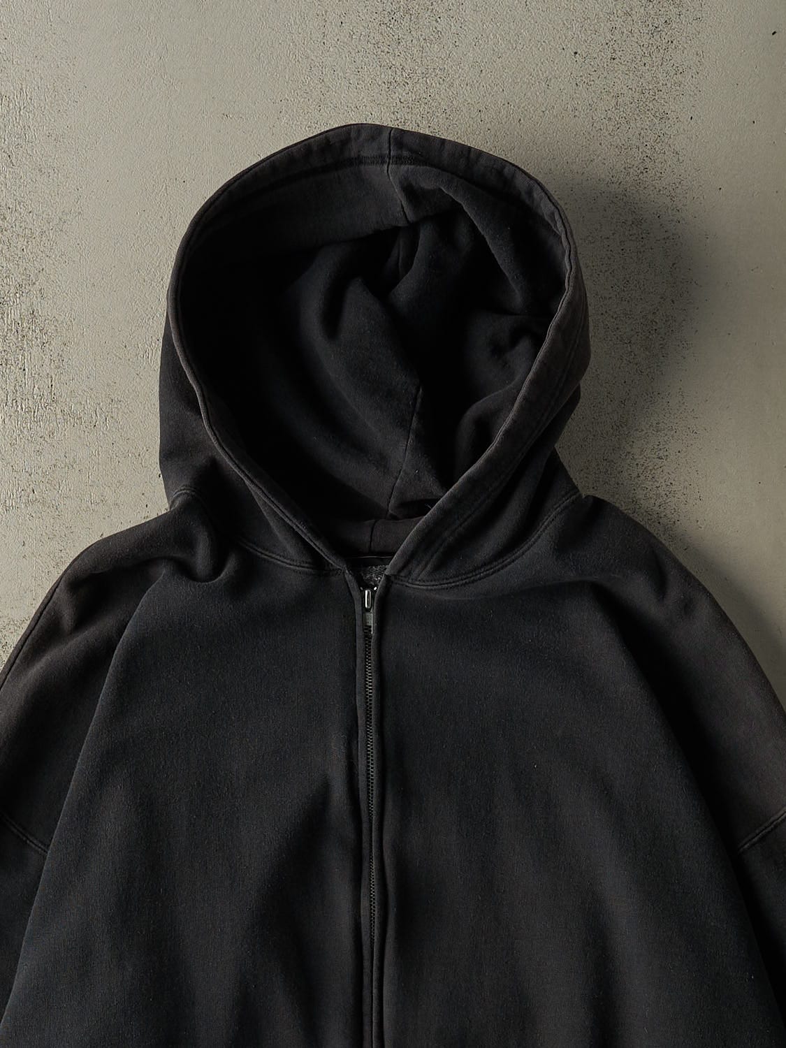 Vintage Y2K Faded Black Zip Up Blank Hoodie (XL/XXL)