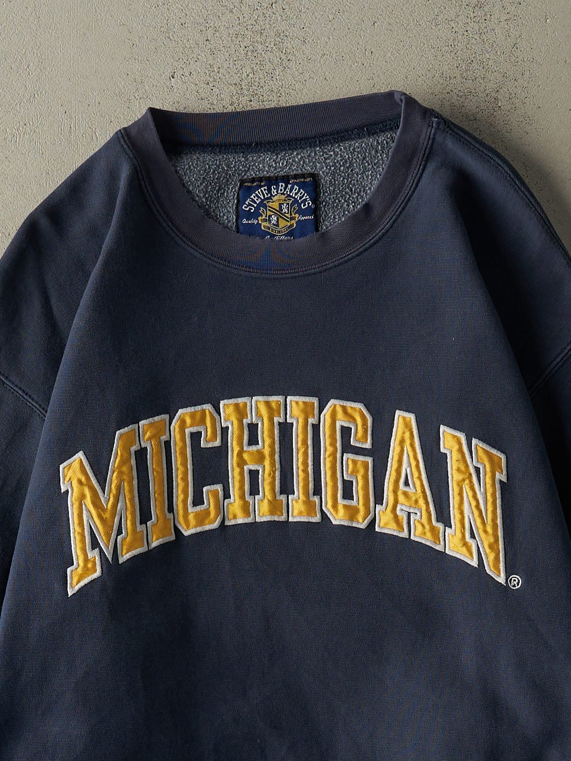 Vintage Y2K Navy Blue University Of Michigan Embroidered Crewneck (XL)