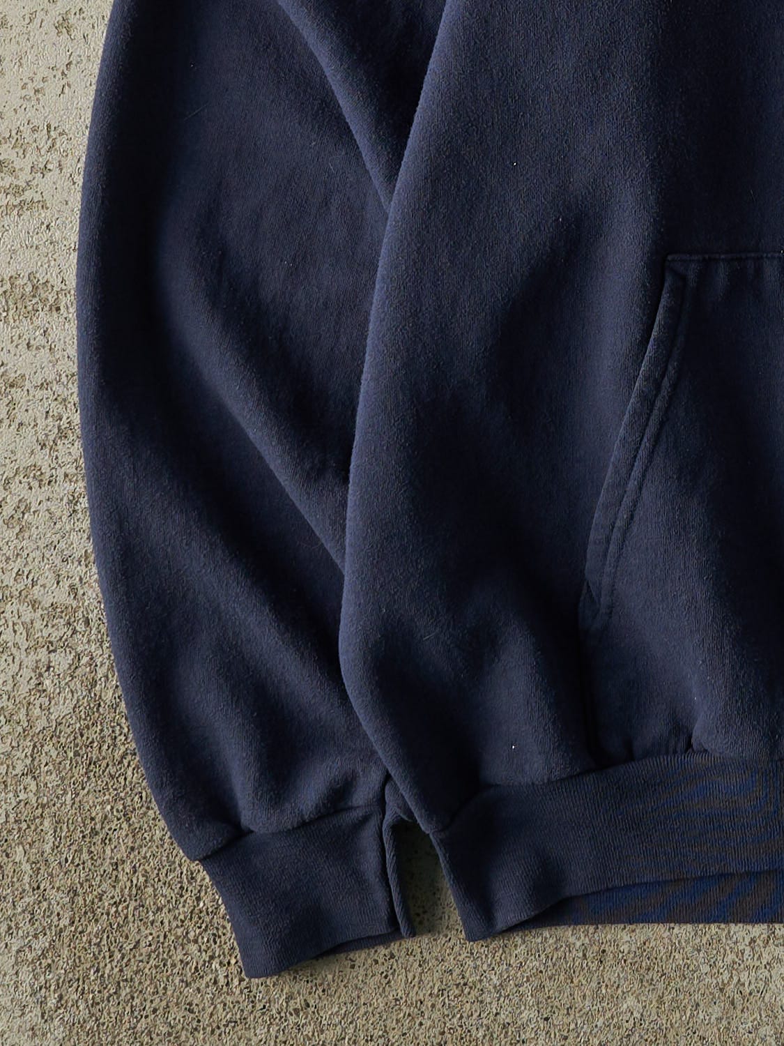 Vintage Y2K Navy Blue Harlem Globetrotters Hoodie (L/XL)