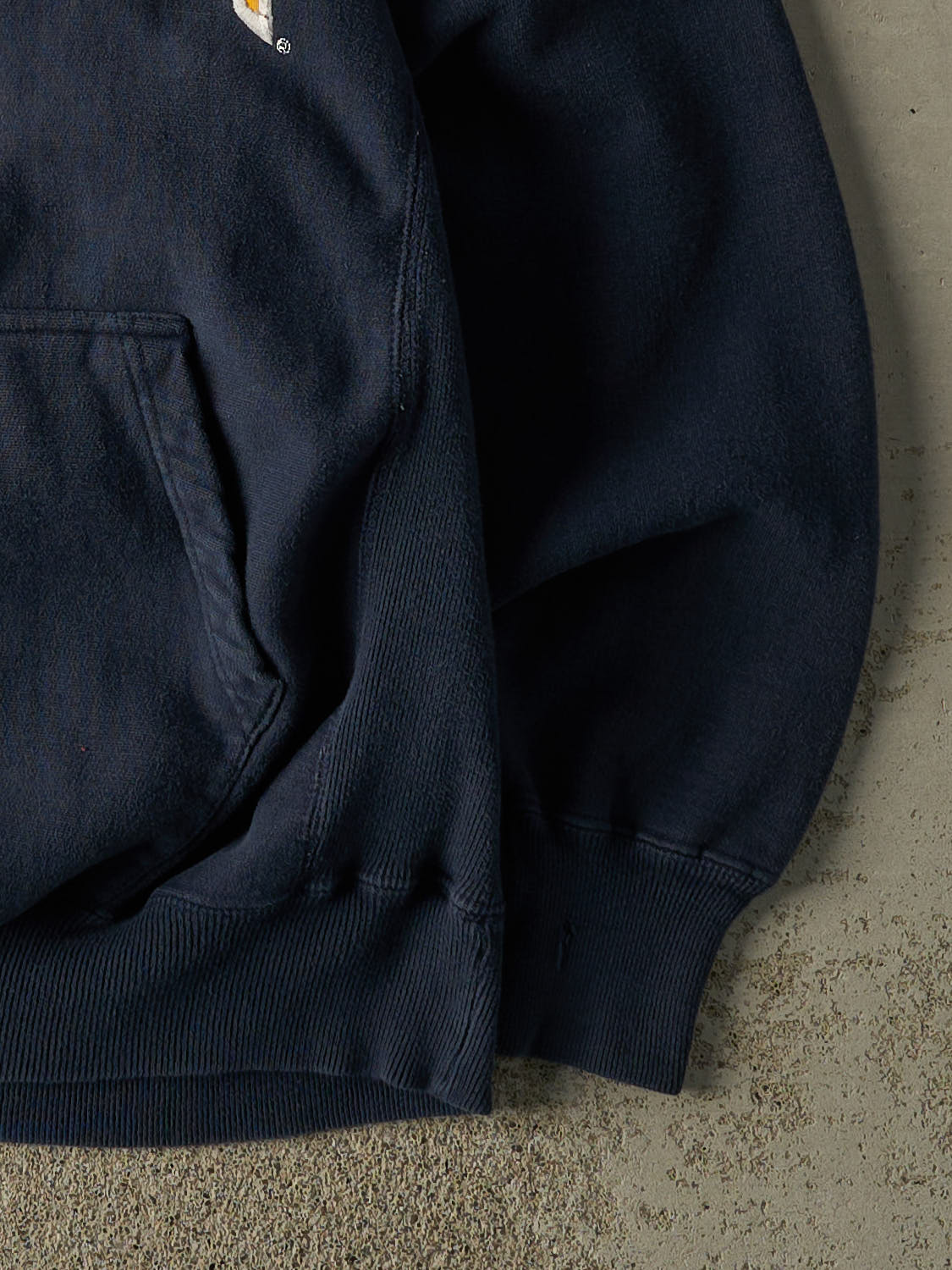 Vintage Y2K Navy Blue University Of Michigan Embroidered Hoodie (S/M)