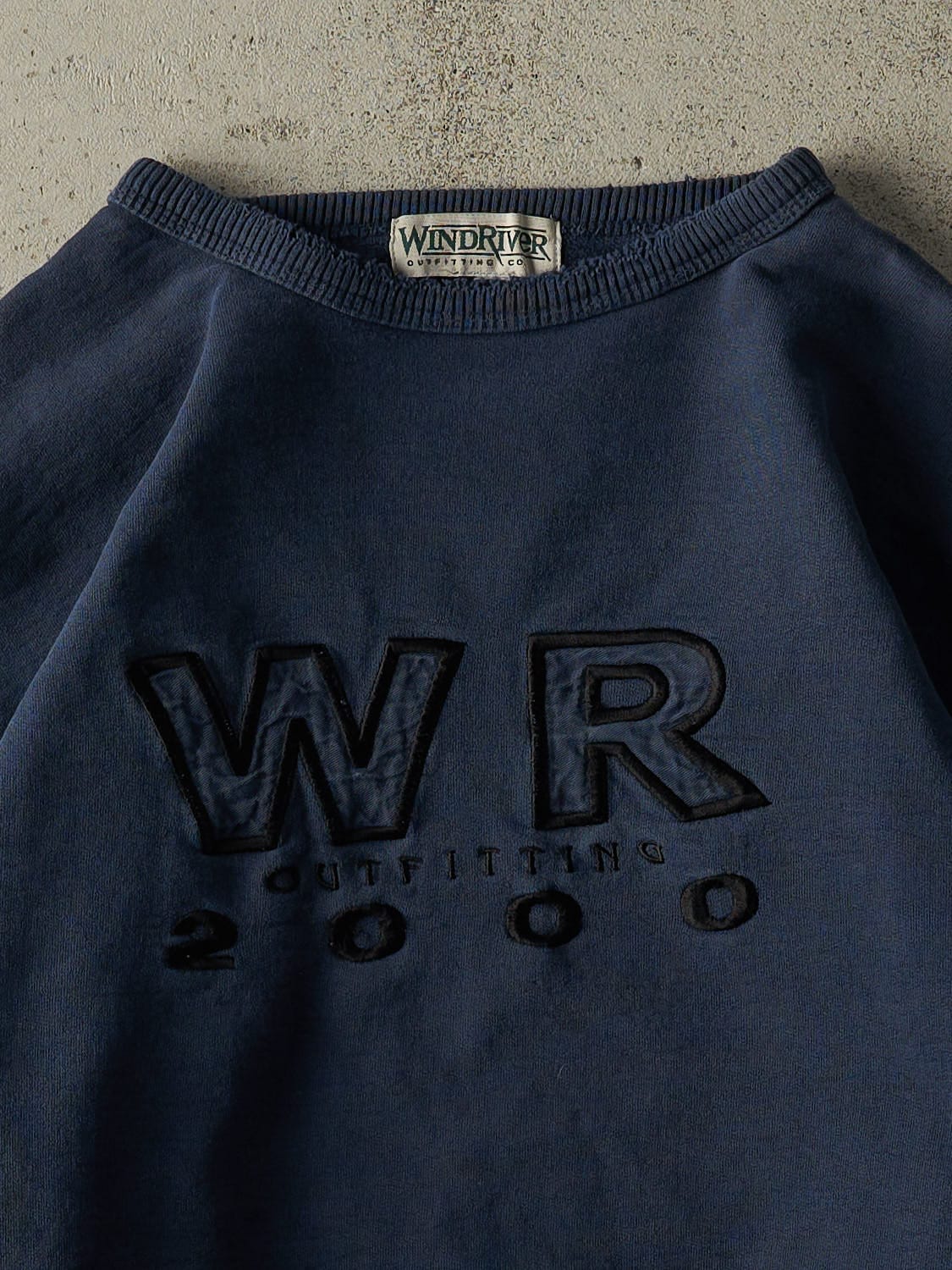 Vintage 00' Navy Blue Wind River Embroidered Crewneck (XL)