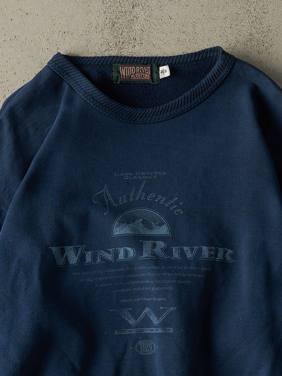 Vintage Y2K Navy Blue Wind River Crewneck (M/L)