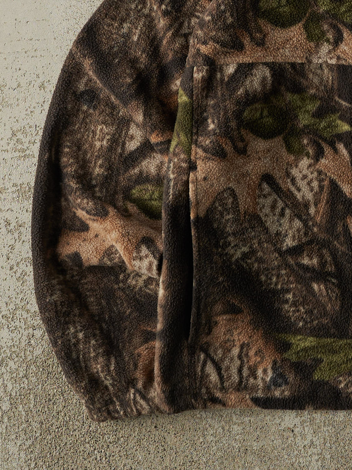 Vintage Y2K Camo Zip Up Fleece (S/M)