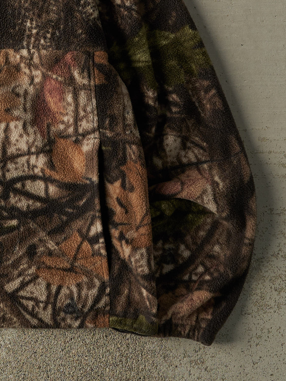 Vintage Y2K Camo Zip Up Fleece (S/M)