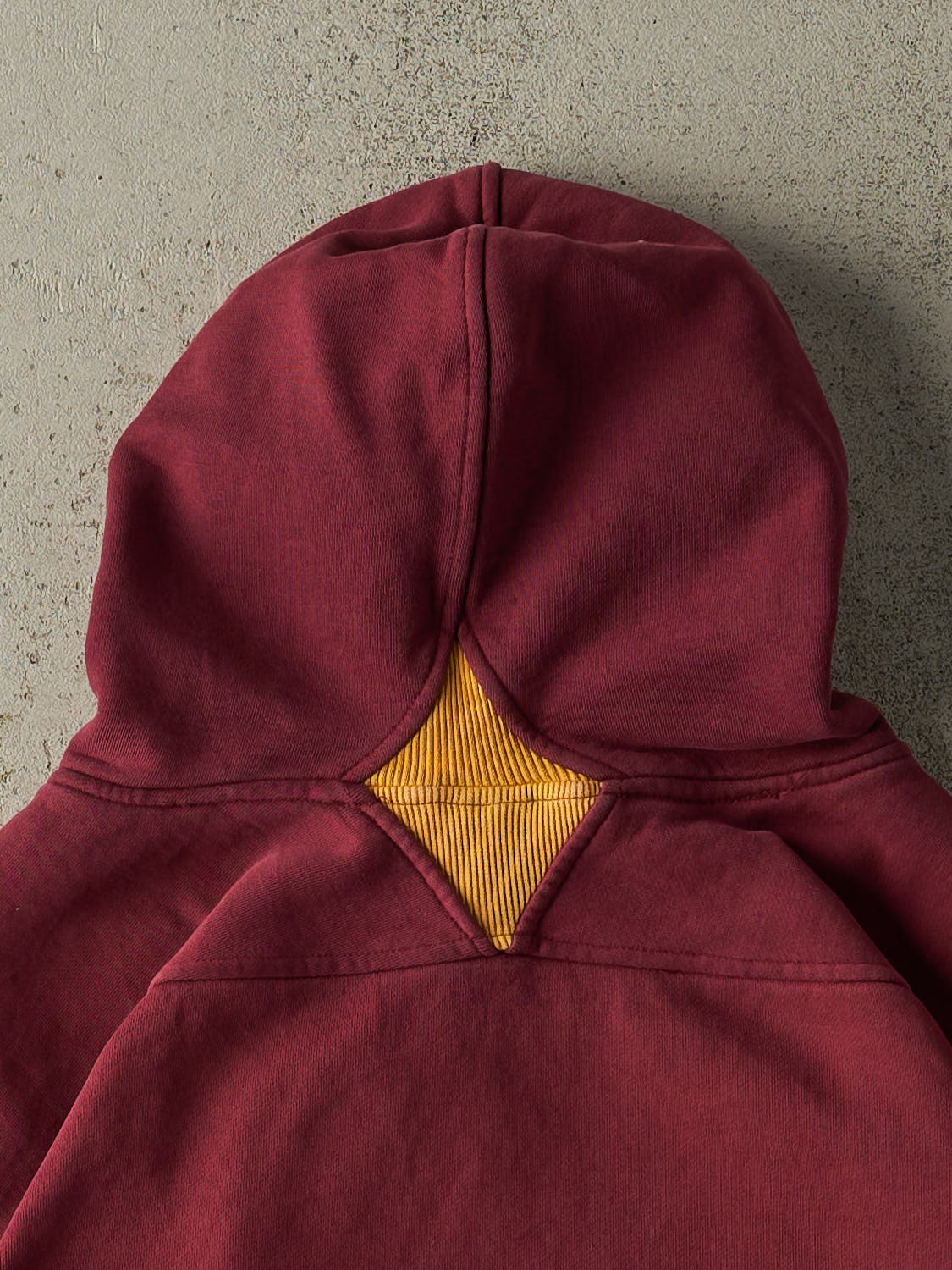 Vintage Y2K Burgundy University of Minnesota Nike Middle Swoosh Hoodie (L)