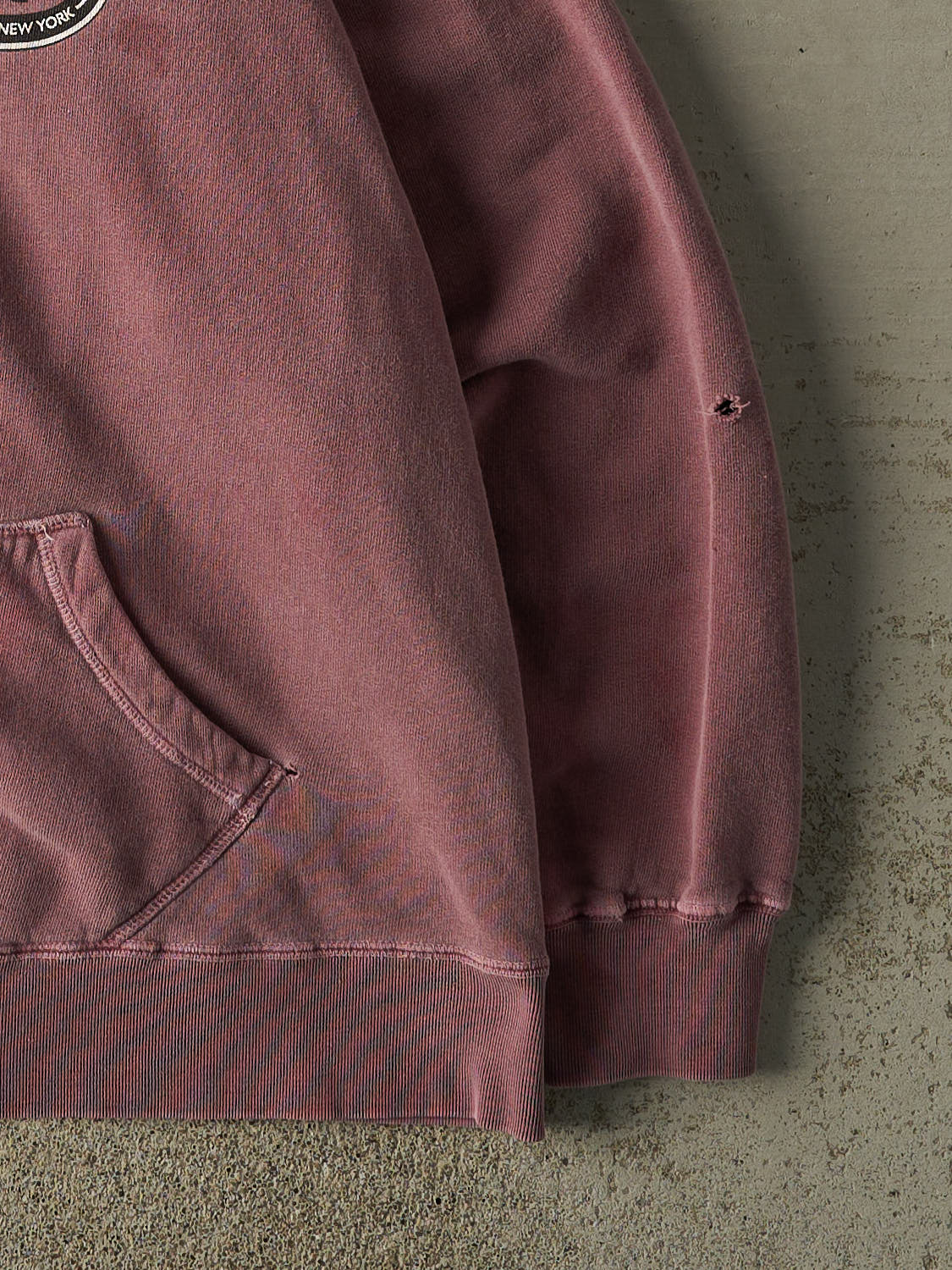 Vintage 90s Washed Burgundy Black Bear Winery Zip Up Hoodie (M/L)