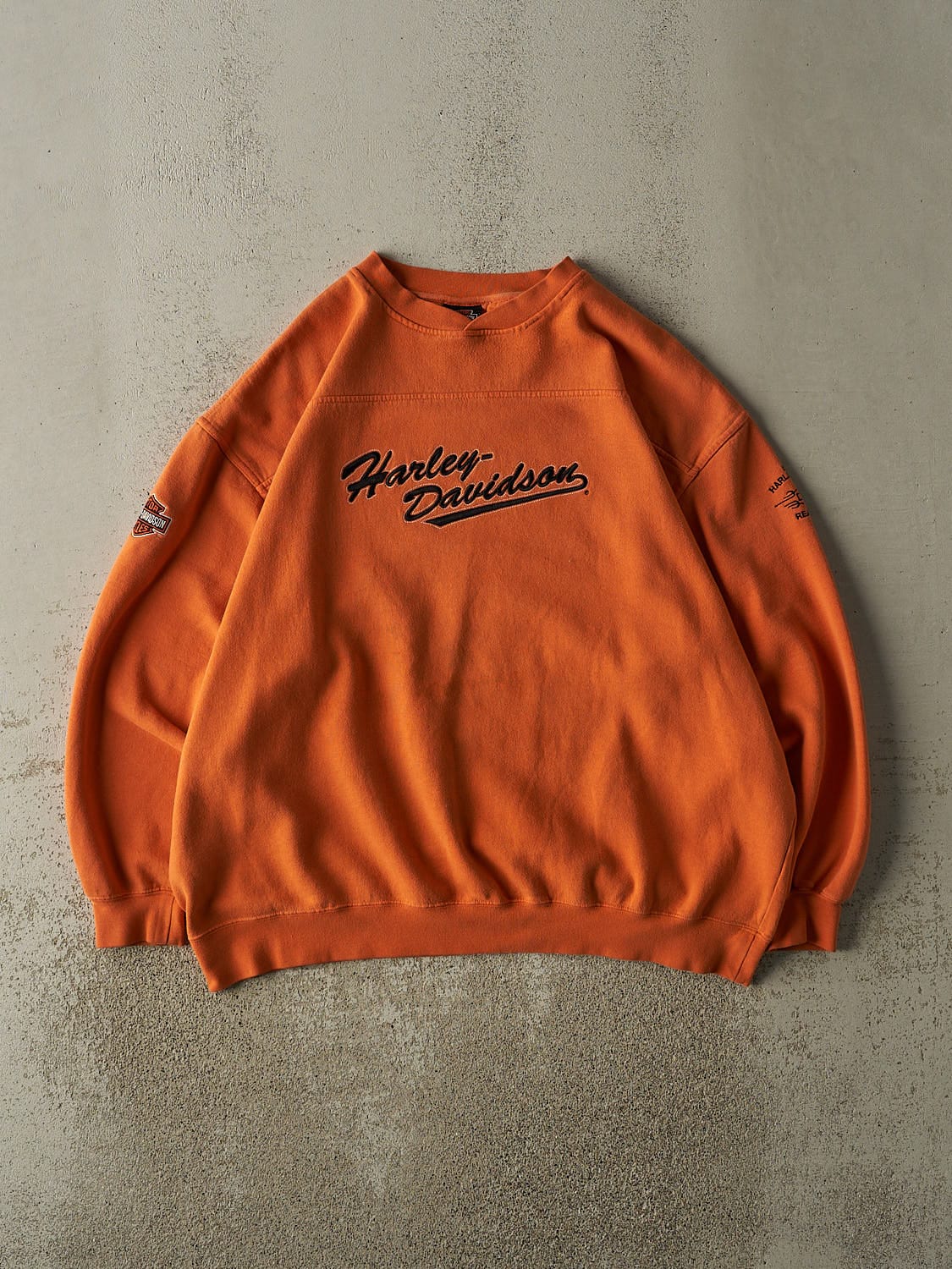 Vintage Y2K Orange Harley Davidson Reading PA Embroidered Crewneck (XL/XXL)
