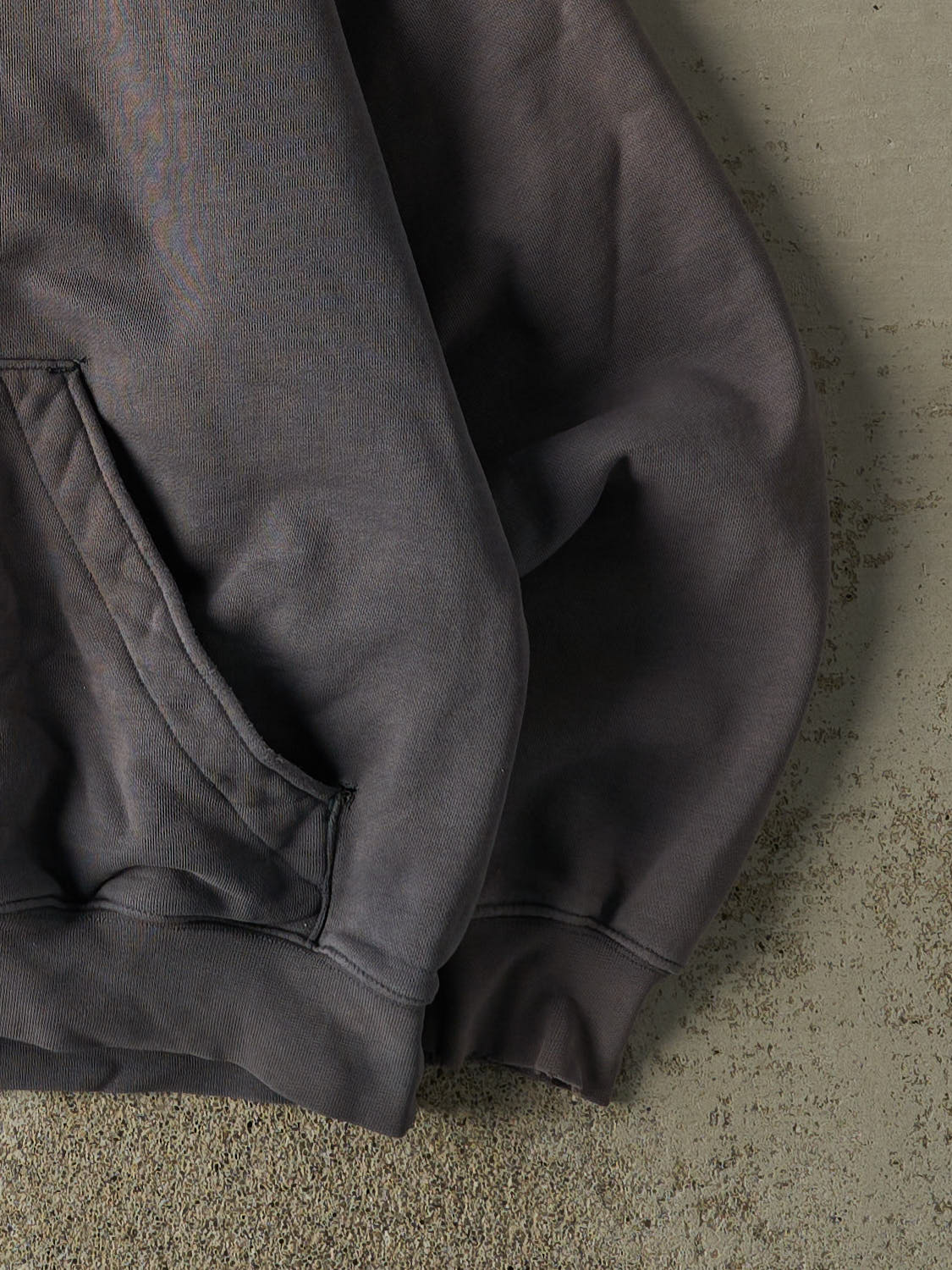 Vintage 90s Charcoal Grey Columbia Embroidered Hoodie (M)