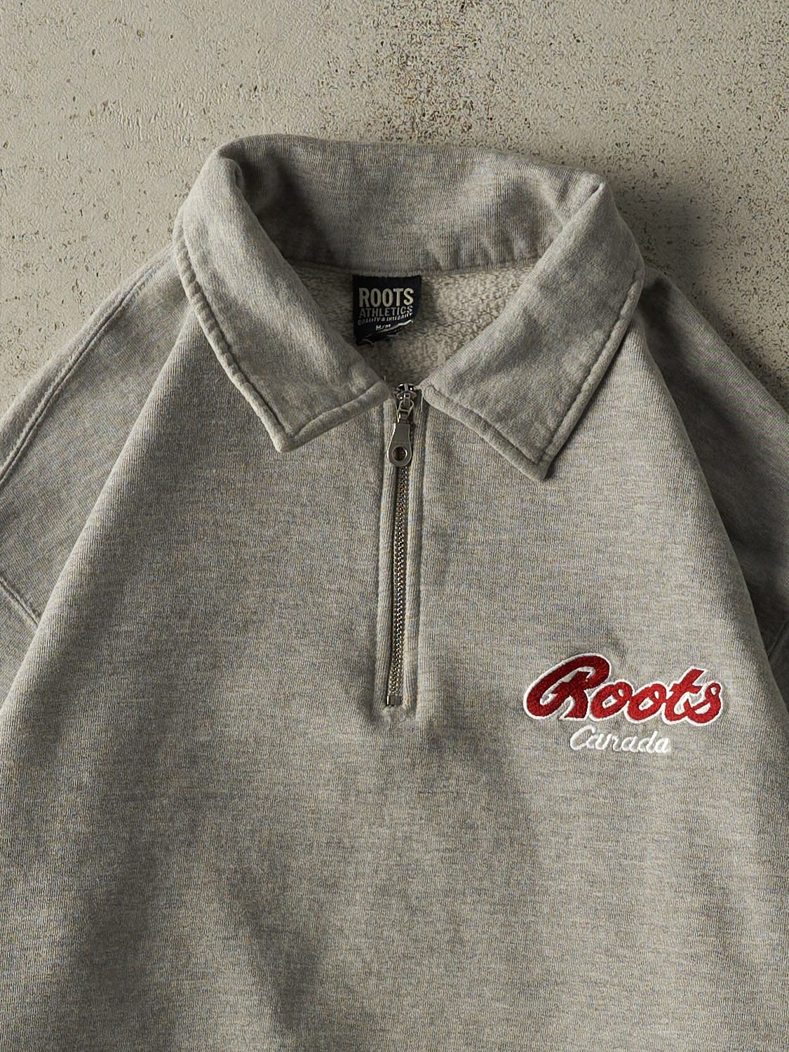 Vintage Y2K Grey Roots Athletics Embroidered Quarter Zip Sweater (S/M)