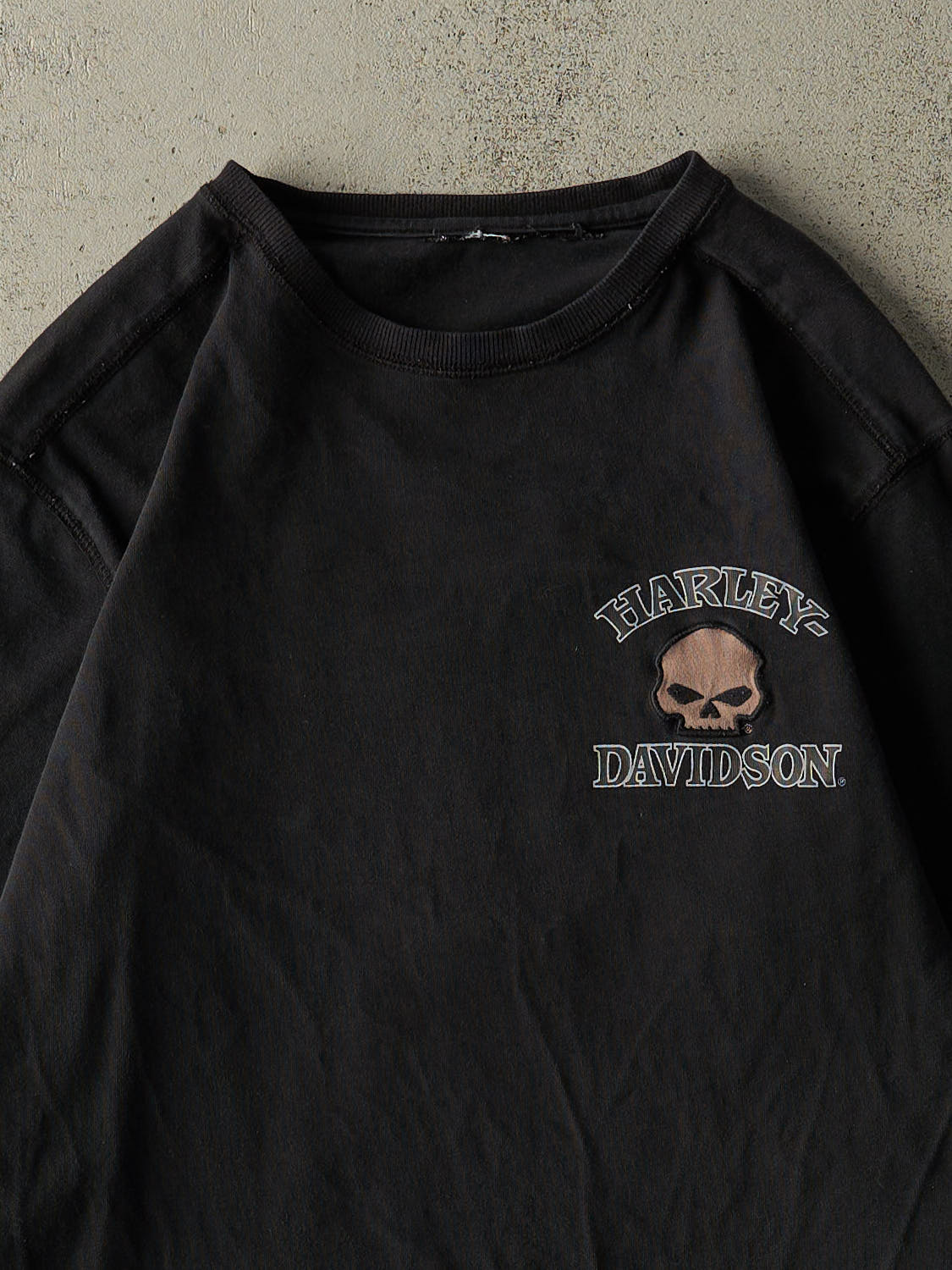 Vintage Y2K Faded Black Harley Davidson Embroidered Long Sleeve (L/XL)